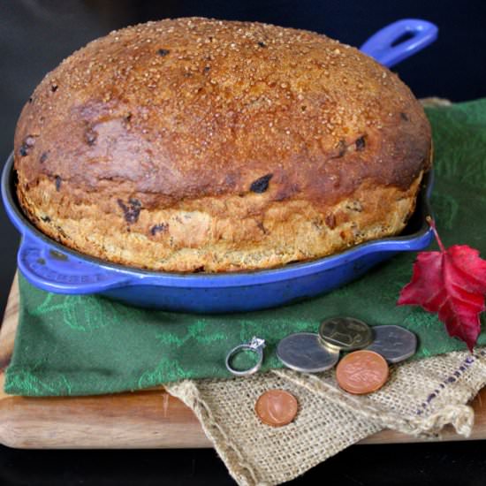 Irish Barmbrack Bread (yeasted) - Recipe photo by Runcible Eats