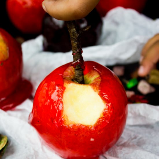 Easy Candied Apples - Recipe photo by two.purple.figs
