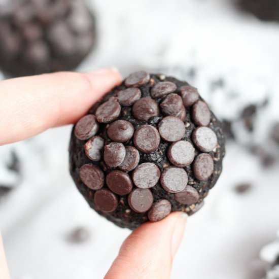 Healthy Chocolate Truffles - Recipe photo by veggiebalance