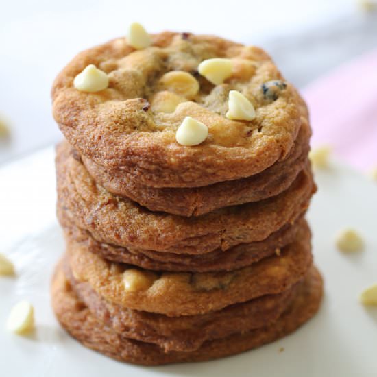 White Chocolate & Cranberry Cookies - Recipe photo by bakeplaysmile
