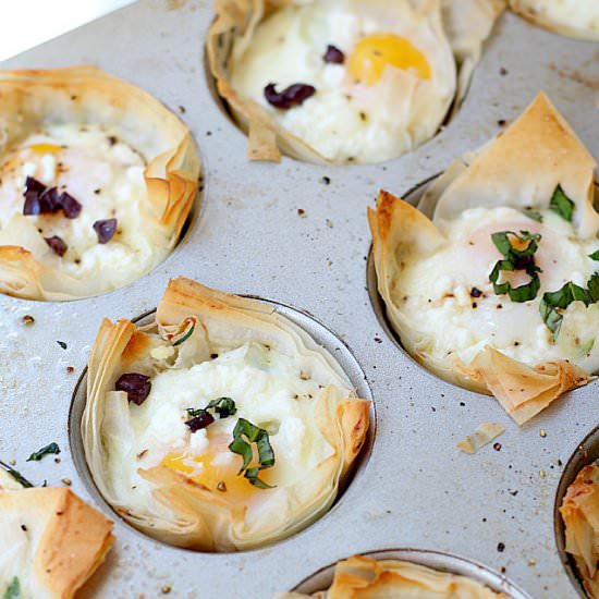 Spinach and Egg Bakes Phyllo Cups - Recipe photo by Delightful Mom Food