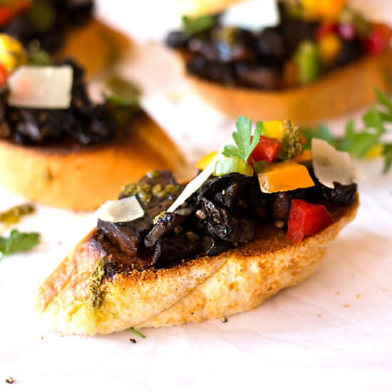 Bruschetta with Brown Mushrooms - Recipe photo by Aninas Recipes