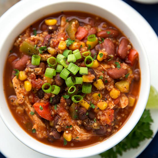Crockpot Quinoa Chili - Recipe photo by chelseasmessyapron