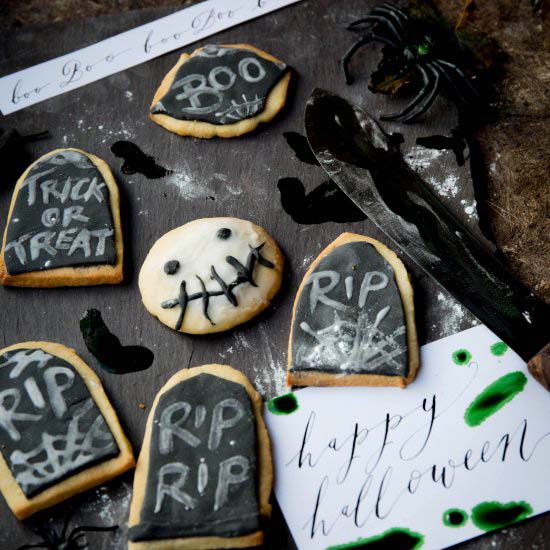 Halloween Chalkboard Sugar Cookies - Recipe photo by LPATRI11