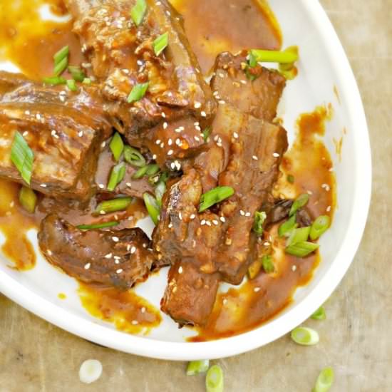 Southern Short Ribs - Recipe photo by loavesanddishes