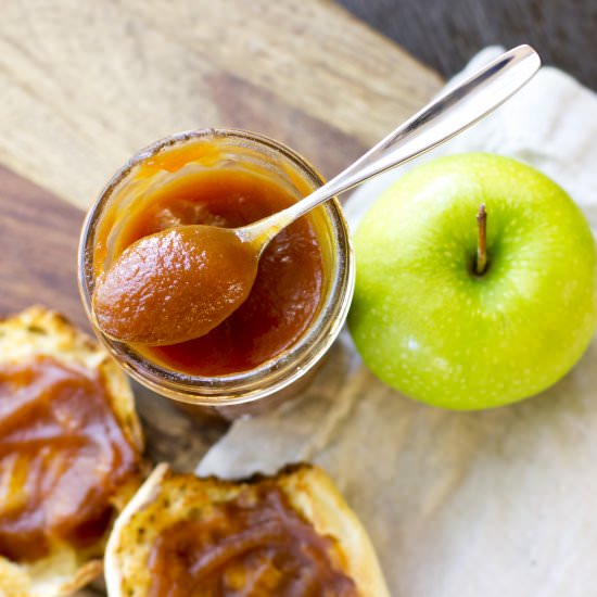 Chai Spiced Apple Butter - Recipe photo by TheGourmetGourmand