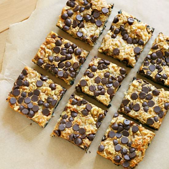 Pumpkin Oreo Magic Cookie Bars - Recipe photo by yummycrumble