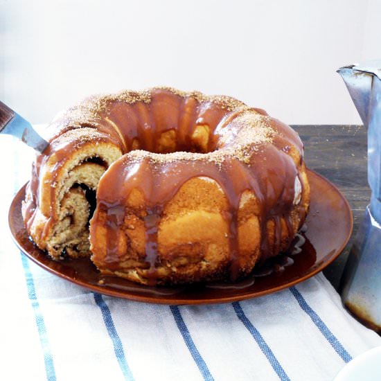 Cinnamon Roll Bundt Cake - Recipe photo by Ola