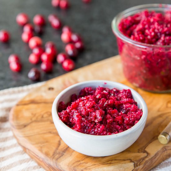 Fresh Cranberry Sauce - Recipe photo by thegantzery