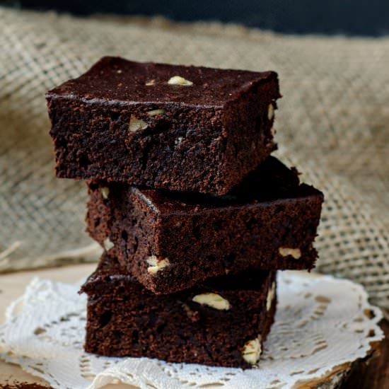 Nigella's Everyday Brownies - Recipe photo by PastryWorkshop