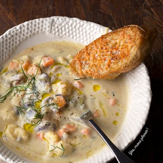 Cauliflower Chowder - Recipe photo by Yes more please