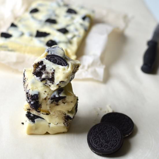 Luscious Cookies and Cream Fudge - Recipe photo by crumbkitchen