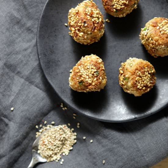 Sesame Salmon Balls - Recipe photo by nakedcuisine