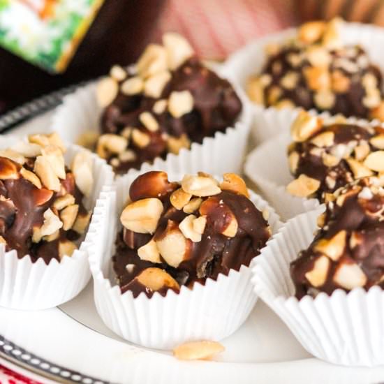 Healthy Honeycomb Treats - Recipe photo by dessertswithbenefits