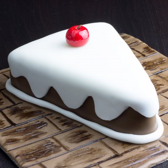 Fondant Cake Slice - Recipe photo by Happy Foods Tube