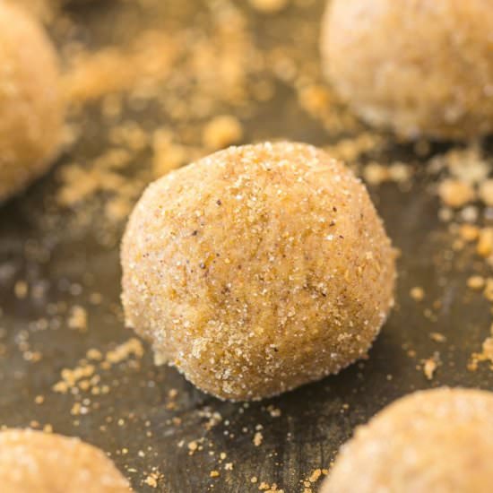 No Bake Gingerbread Latte Bites - Recipe photo by thebigmansworld