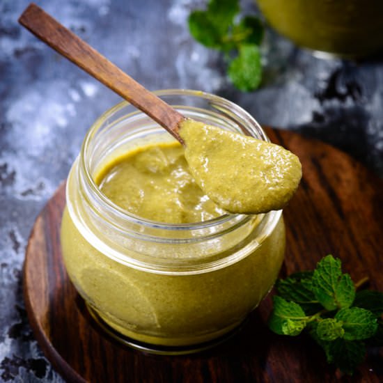 Minty Yogurt Dip - Recipe photo by Whiskaffair