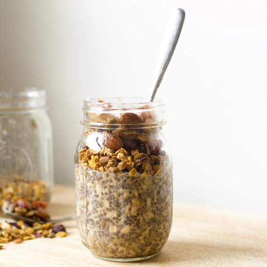 Overnight Oats with Pumpkin Granola - Recipe photo by Cupsandspoonfuls