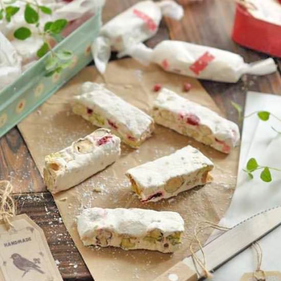 Pistachio, Cranberry Honey Nougat - Recipe photo by Beanpanda