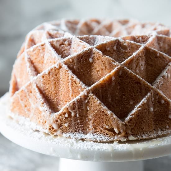 Mama's 7-Up Pound Cake - Recipe photo by triedandtasty