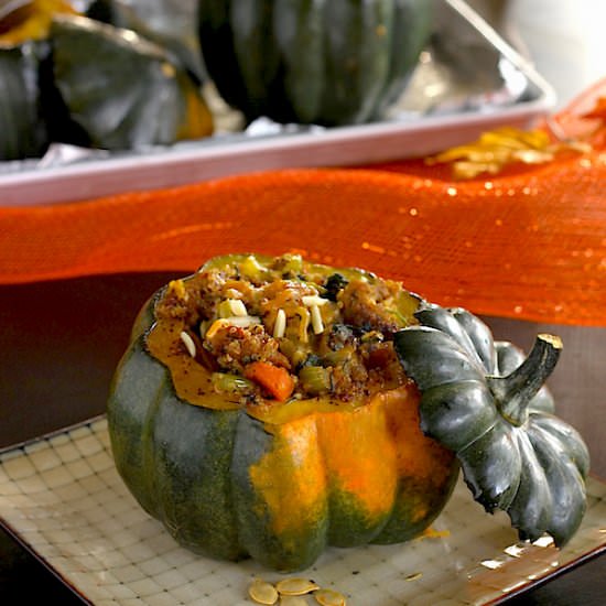 Stuffed acorn squash - Recipe photo by tjake