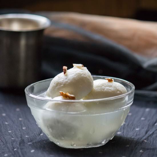 Rasgulla - Recipe photo by Palaharam