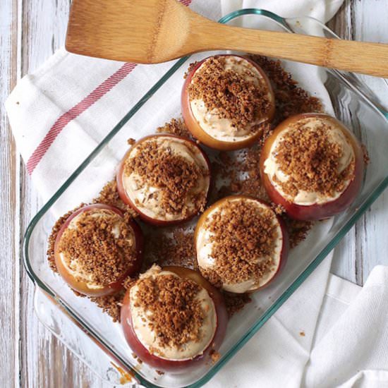 Cheesecake Stuffed Apples - Recipe photo by SugarAndCloth