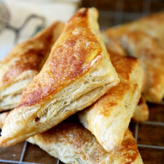 Puffed Apple Turnover - Recipe photo by misspickledplum