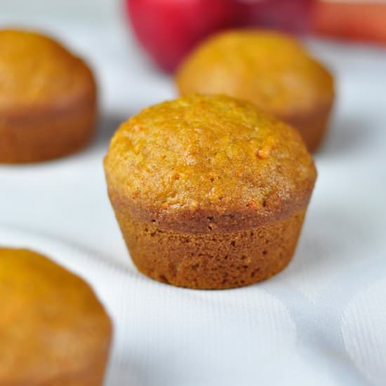 Carrot Apple Muffins - Recipe photo by Antonet