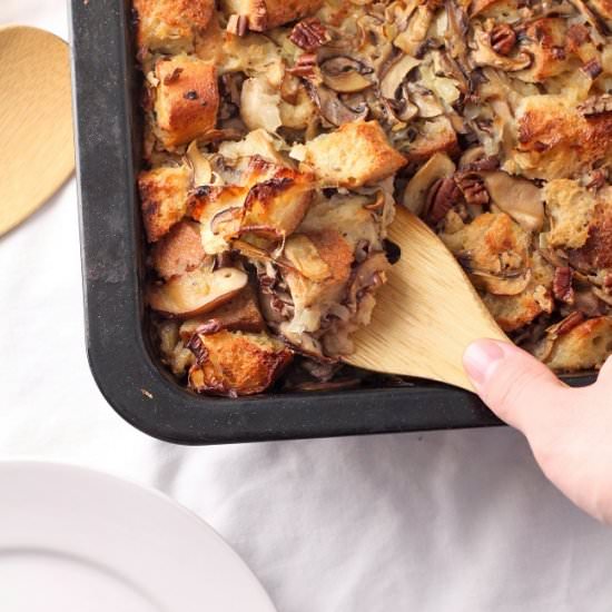 Mushroom & Leek Stuffing - Recipe photo by cookingismessy