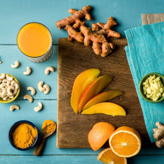 Healthy Turmeric and Mango juice - Recipe photo by HelloFreshUK