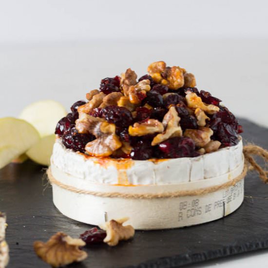 Cranberry Chilli Baked Camembert - Recipe photo by recipesfromapantry