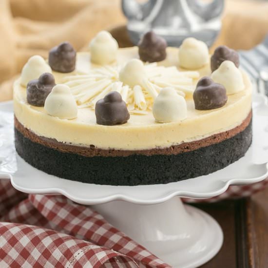 Layered Chocolate Cheesecake - Recipe photo by thatskinnychickcanbake