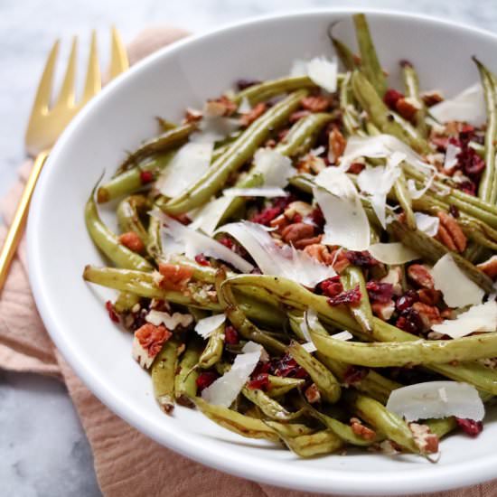 Green Beans - Recipe photo by The Nutrition Adventure