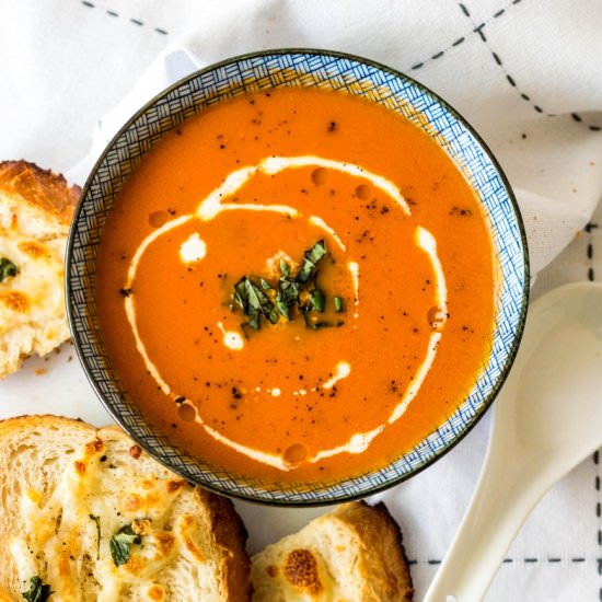Roasted Tomato and Basil Soup - Recipe photo by TheUrbanSpice