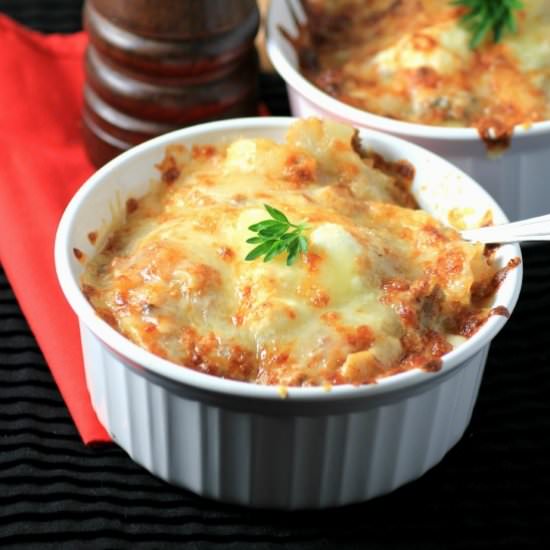 Slow Cooker Lasagna Soup - Recipe photo by noshingwiththenolands