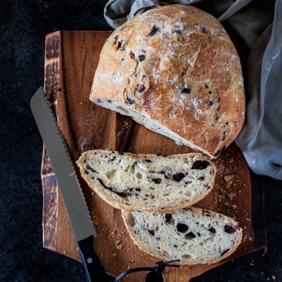 Mediterranean Black Olive Bread - Recipe photo by Oliviascuisine