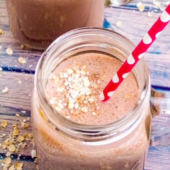 Chocolate Oatmeal Smoothie - Recipe photo by deandarporcasa