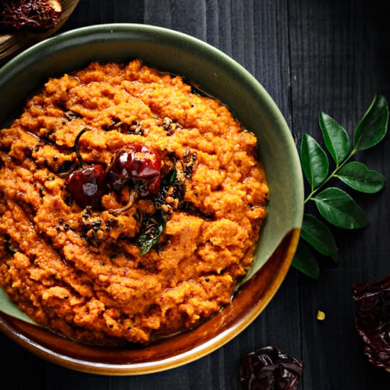 Kerala Style Coconut Chutney - Recipe photo by cubesnjuliennes