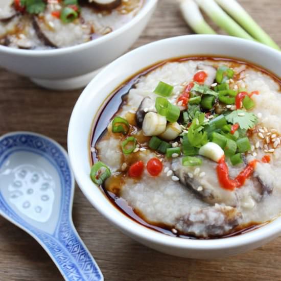 Congee (Chinese Rice Porridge) - Recipe photo by ItDoesntTasteLikeChicken