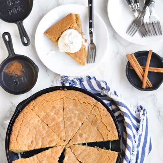 Snickerdoodle Skillet Cookie - Recipe photo by MyCookingSpot