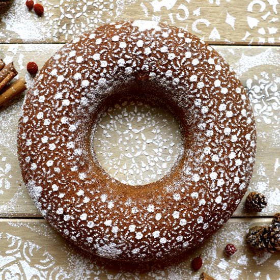 Spiced gingerbread bundt cake - Recipe photo by Bibbyskitchenat36
