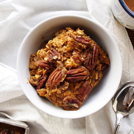 Pumpkin Spice Baked Oatmeal - Recipe photo by thekitchenpaper