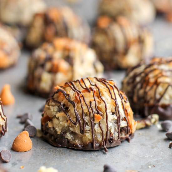 Magic Bar Macaroons (Gluten-Free) - Recipe photo by bakerita