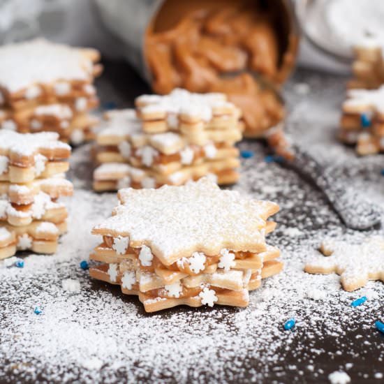 Snowflake Alfajores - Recipe photo by Gastro Senses