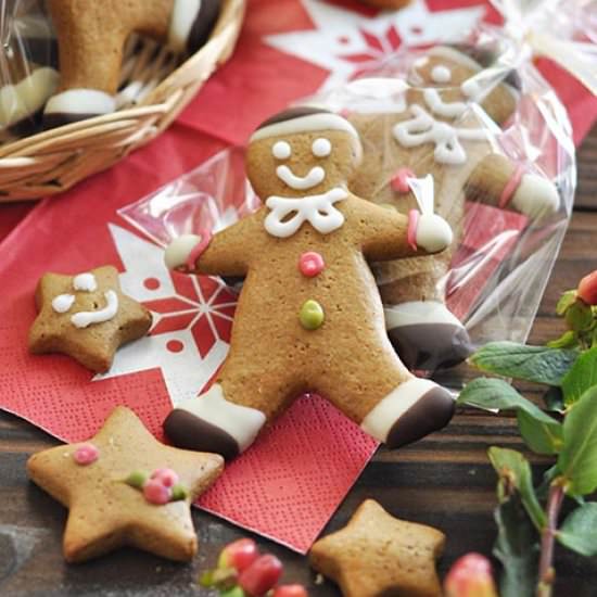 Gingerbread Man Cookies - Recipe photo by Beanpanda