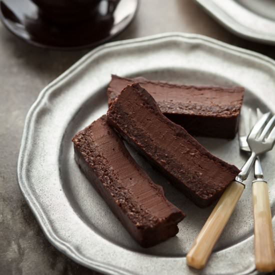 Chocolate Peppermint Silk Brownies - Recipe photo by gourmandeinthek