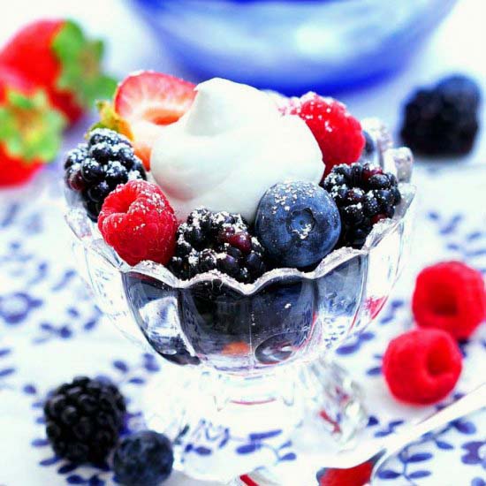 Coconut Whipped Cream - Recipe photo by veggiecravings