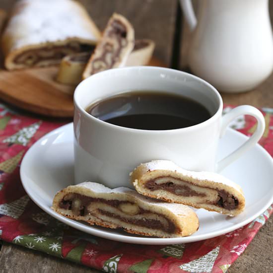 Chocolate Walnut Swirls - Recipe photo by fooddreamer