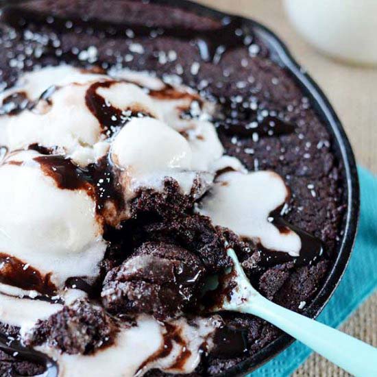 Chocolate Skillet Brownie - Recipe photo by Natural Fit Foodie